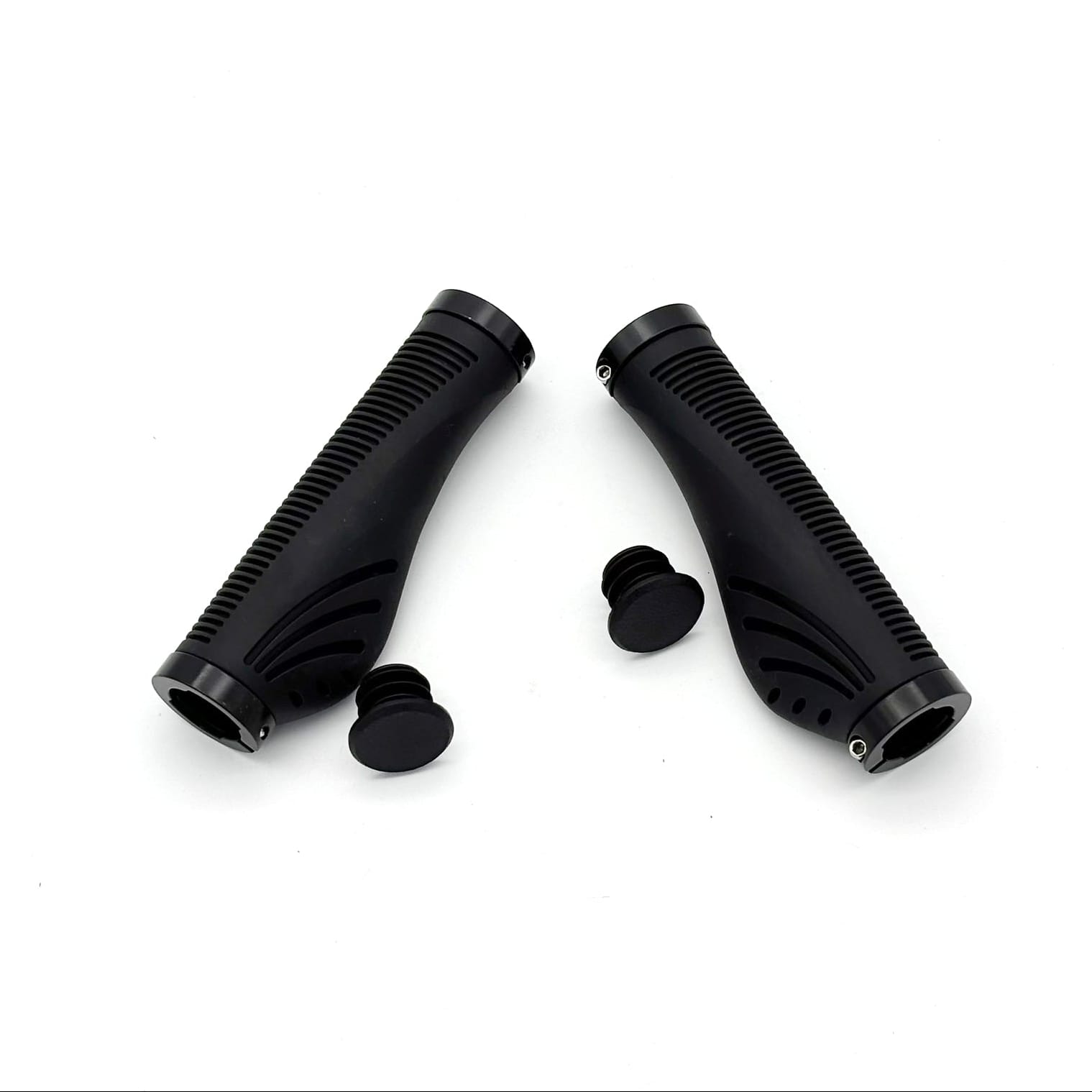 Paire de poignée vintage caoutchouc noir Vparts modèle Bullit guidon